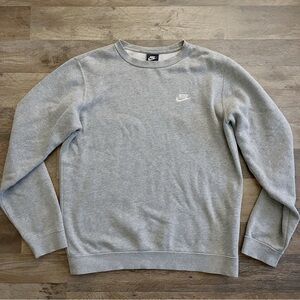 Nike Men's Gray Sweater